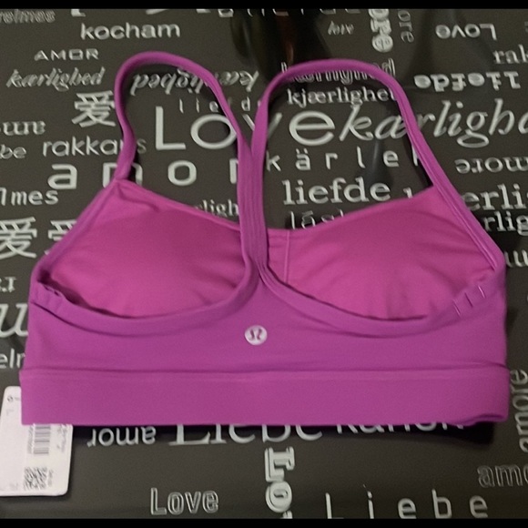 LULULEMON
Flow Y Nulu Bra - Picture 5 of 7